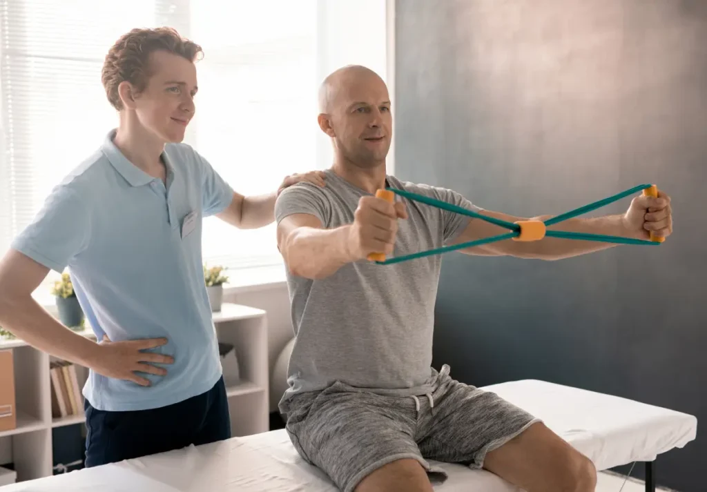 How Physiotherapy Can Improve Spinal Muscle Health