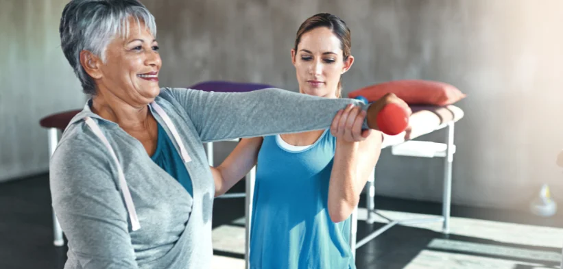 How Physical Therapy Can Slow Down Age-Related Muscle Loss Naturally