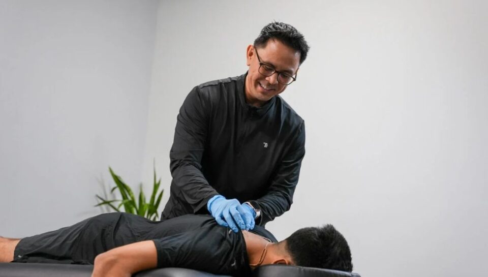 Dry needling therapy